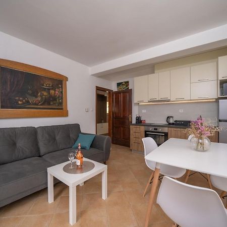 Appartamento Dobrota Blue Cattaro Esterno foto